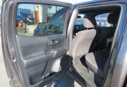 2016 Toyota Tacoma - Thumbnail 23