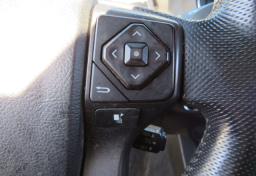 2016 Toyota Tacoma - Thumbnail 35