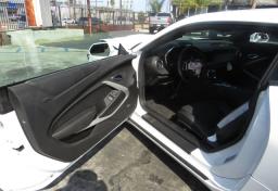 2021 Chevrolet Camaro - Thumbnail 19