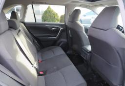 2020 Toyota RAV4 - Thumbnail 29