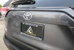 2020 Toyota RAV4 - Thumbnail 17