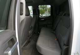 2019 Chevrolet Silverado 1500 - Thumbnail 32