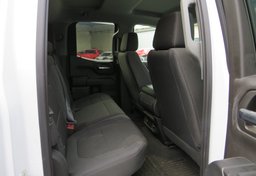 2019 Chevrolet Silverado 1500 - Thumbnail 33