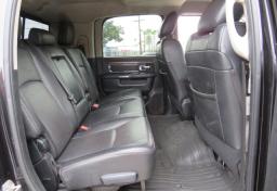 2016 Ram 3500 - Thumbnail 31