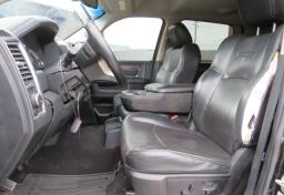 2016 Ram 3500 - Thumbnail 26