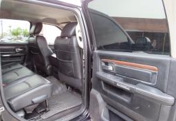 2016 Ram 3500 - Thumbnail 25