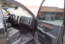 2016 Ram 3500 - Thumbnail 23