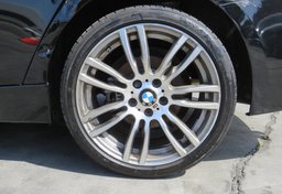 2015 BMW 3 Series - Thumbnail 18