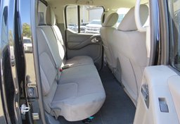 2019 Nissan Frontier - Thumbnail 29