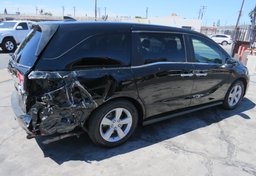 2018 Honda Odyssey - Thumbnail 8