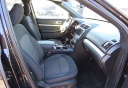 2019 Ford Explorer - Thumbnail 28