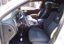 2019 Dodge Charger - Thumbnail 24