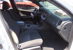 2019 Dodge Charger - Thumbnail 27