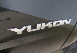 2017 GMC Yukon - Thumbnail 16