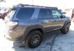 2018 Toyota 4Runner - Thumbnail 6
