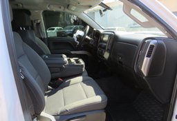 2018 Chevrolet Silverado 1500 - Thumbnail 29