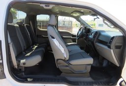 2019 Ford F-150 - Thumbnail 28