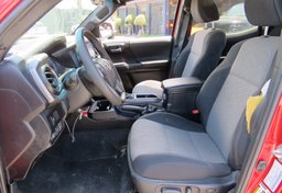 2022 Toyota Tacoma 4WD - Thumbnail 20