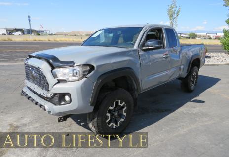 Picture of 2018 Toyota Tacoma