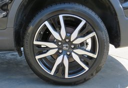 2019 Honda Pilot - Thumbnail 17