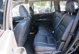 2019 Honda Pilot - Thumbnail 29