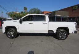 2022 Chevrolet Silverado 2500HD - Thumbnail 9