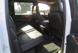 2022 Chevrolet Silverado 2500HD - Thumbnail 28