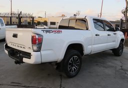 2021 Toyota Tacoma 4WD - Thumbnail 10