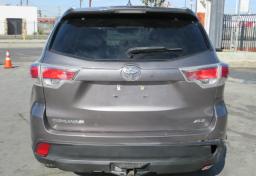 2016 Toyota Highlander - Thumbnail 10