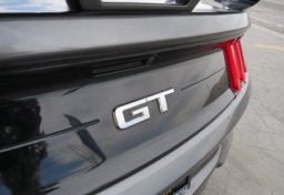 2020 Ford Mustang - Thumbnail 18