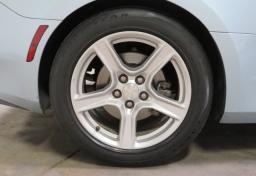 2018 Chevrolet Camaro - Thumbnail 16