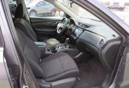 2019 Nissan Rogue - Thumbnail 26