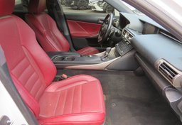 2016 Lexus IS 200t - Thumbnail 26