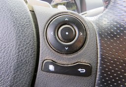 2016 Lexus IS 200t - Thumbnail 35