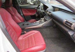 2016 Lexus IS 200t - Thumbnail 28