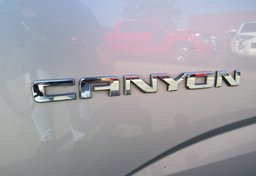 2017 GMC Canyon - Thumbnail 18