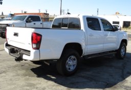 2021 Toyota Tacoma 4WD - Thumbnail 6