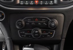 2018 Dodge Charger - Thumbnail 33