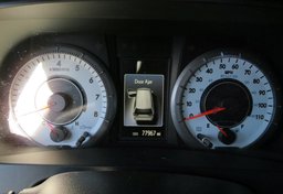 2015 Toyota Sienna - Thumbnail 35