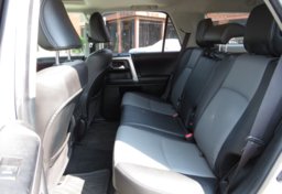 2016 Toyota 4Runner - Thumbnail 31