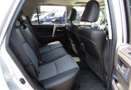 2016 Toyota 4Runner - Thumbnail 33