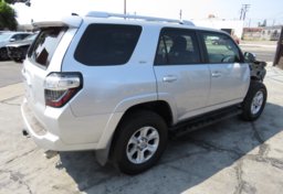 2016 Toyota 4Runner - Thumbnail 5