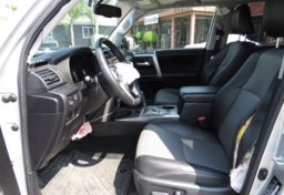 2016 Toyota 4Runner - Thumbnail 26