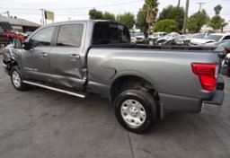 2018 Nissan Titan XD - Thumbnail 6