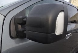 2018 Nissan Titan XD - Thumbnail 16