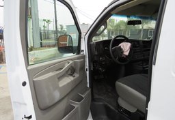 2019 Chevrolet Express Cargo Van - Thumbnail 19