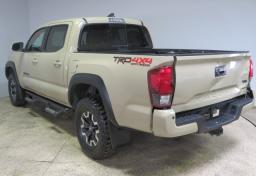 2019 Toyota Tacoma - Thumbnail 8
