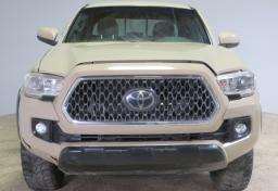 2019 Toyota Tacoma - Thumbnail 12