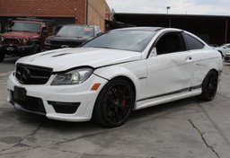 2015 Mercedes-Benz C-Class - Thumbnail 3