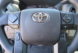 2022 Toyota Tacoma - Thumbnail 30